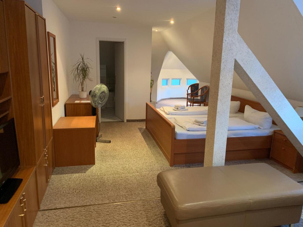 Hotel & Restaurant Schenk Von Landsberg Teupitz Eksteriør billede